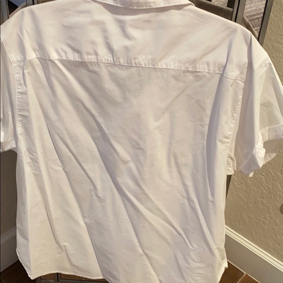 H&M white short sleeve button down blouse. Size 14 - Picture 5 of 5